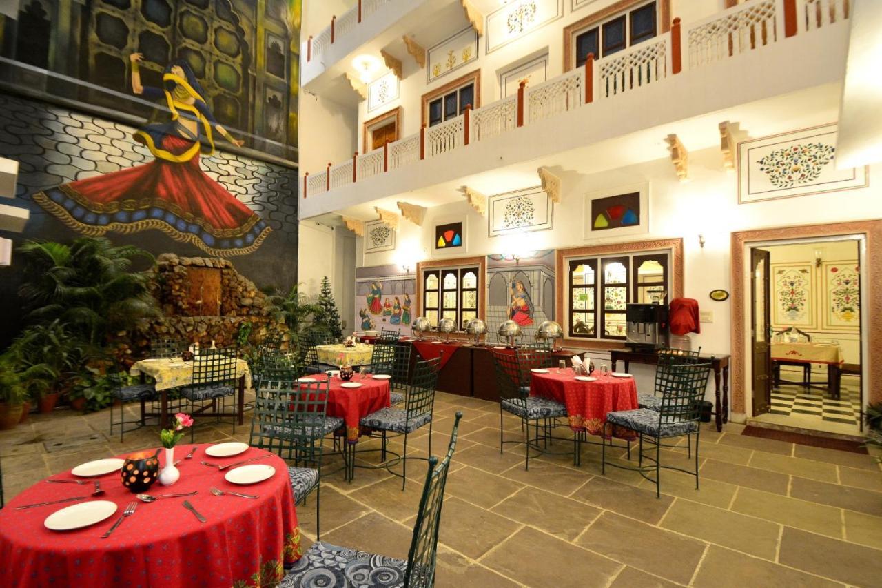 Mahal Khandela - A Heritage Hotel And Spa ชัยปุระ ภายนอก รูปภาพ