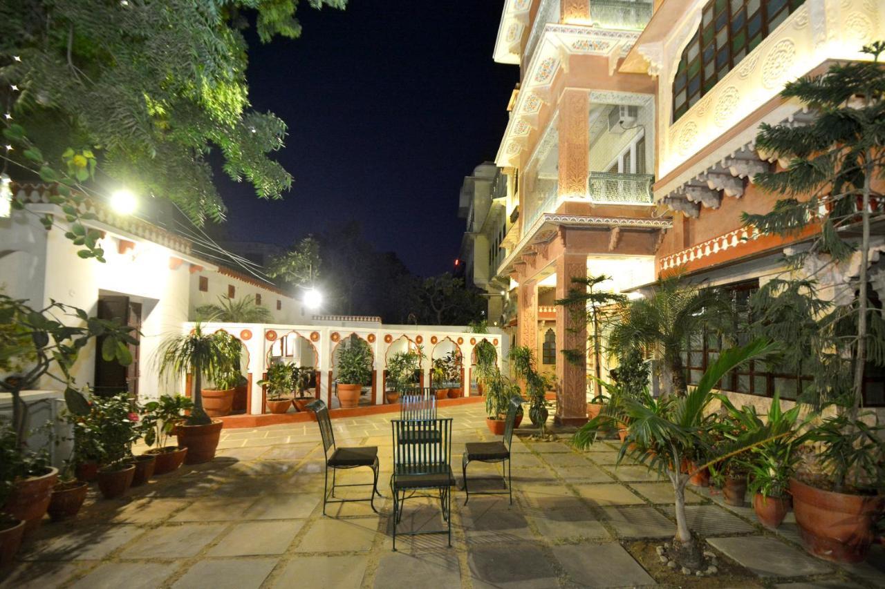 Mahal Khandela - A Heritage Hotel And Spa ชัยปุระ ภายนอก รูปภาพ