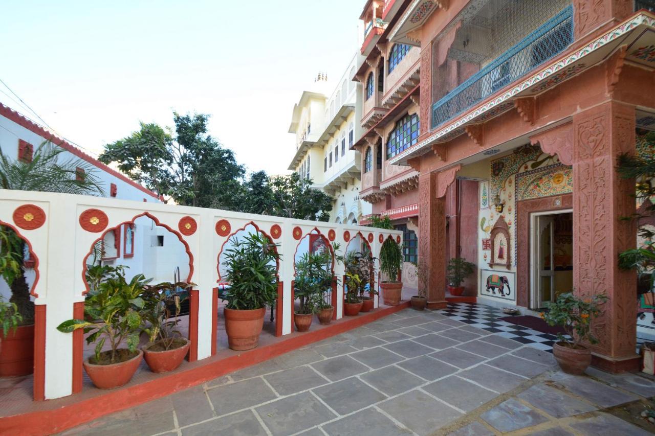 Mahal Khandela - A Heritage Hotel And Spa ชัยปุระ ภายนอก รูปภาพ