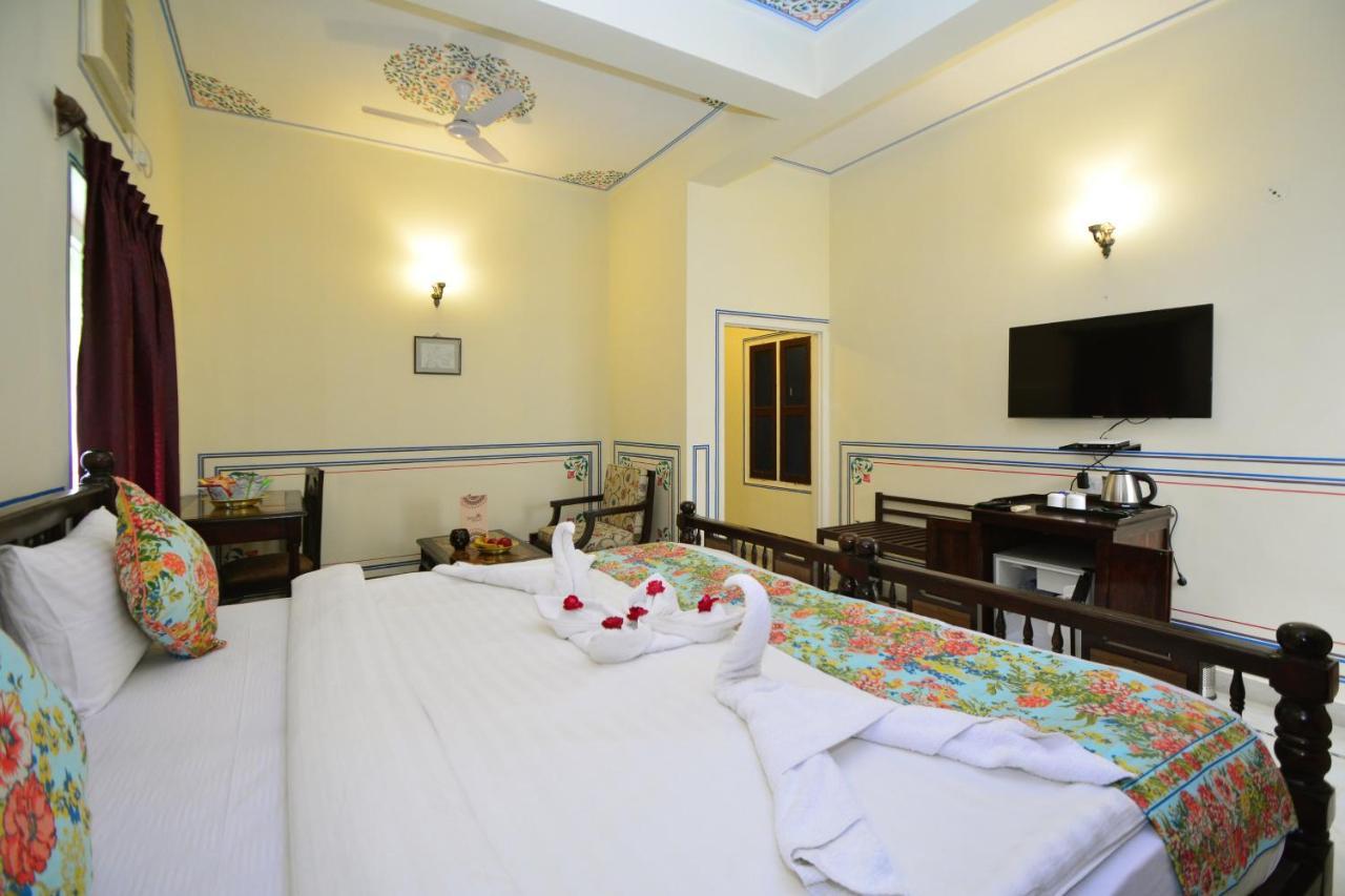 Mahal Khandela - A Heritage Hotel And Spa ชัยปุระ ภายนอก รูปภาพ
