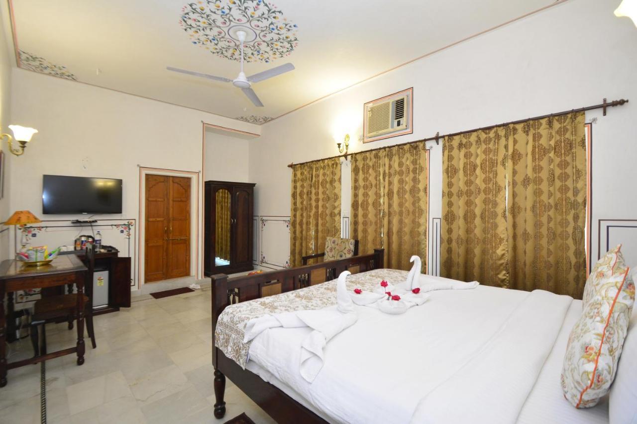 Mahal Khandela - A Heritage Hotel And Spa ชัยปุระ ภายนอก รูปภาพ