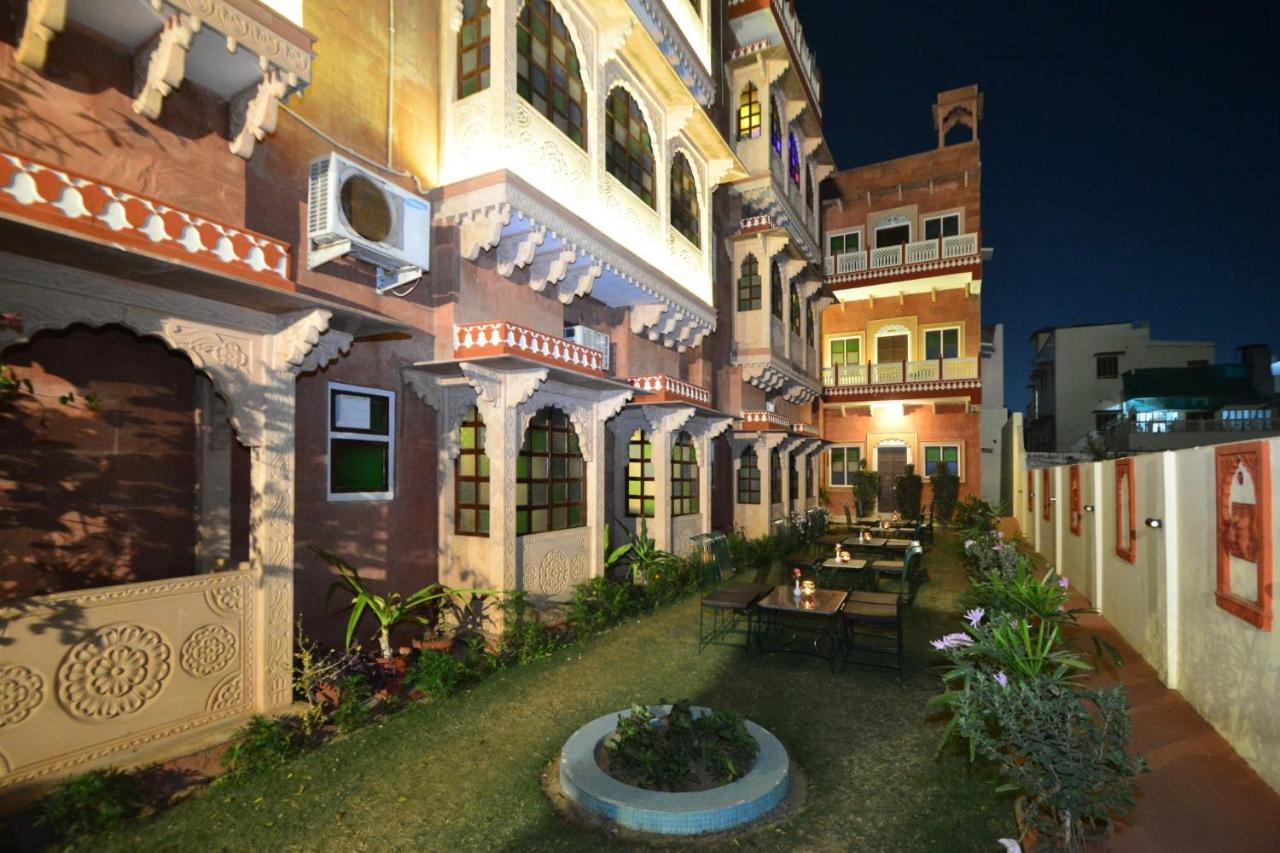Mahal Khandela - A Heritage Hotel And Spa ชัยปุระ ภายนอก รูปภาพ